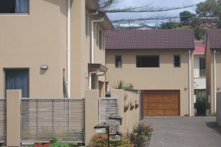 Photo of property in 123 Nile Road, Milford, Auckland, 0620
