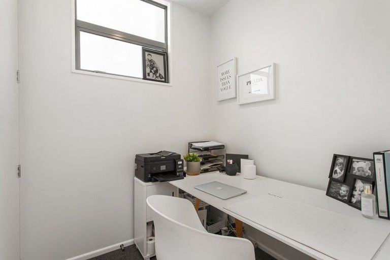 Photo of property in 8 Pewter Place, Northwood, Christchurch, 8051