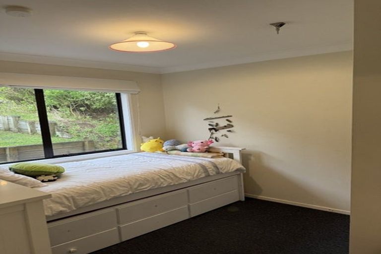 Photo of property in 1/20 Mandeville Crescent, Grenada Village, Wellington, 6037