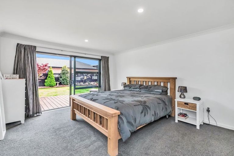 Photo of property in 24c Jozecom Place, Rolleston, 7614