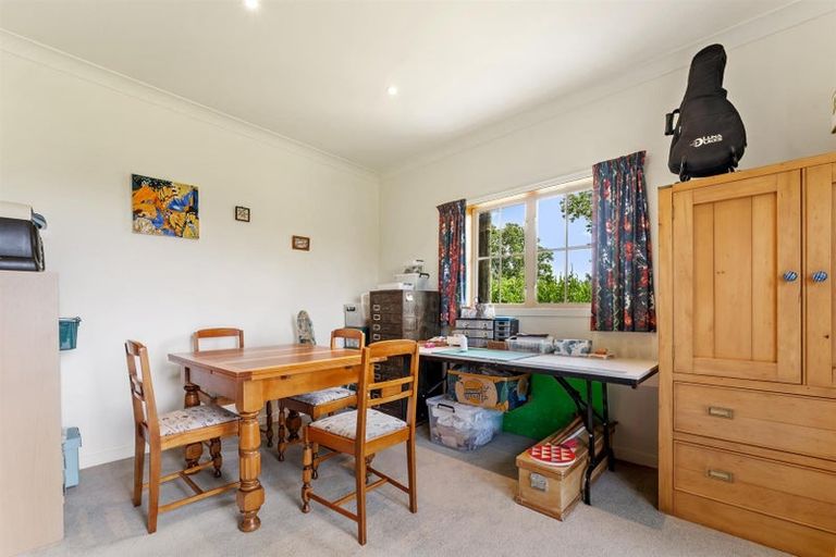 Photo of property in 1228 Sandspit Road, Sandspit, Warkworth, 0982
