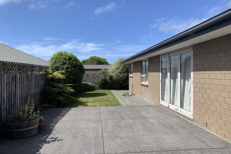 Photo of property in 53 Donnington Street, Parklands, Christchurch, 8083