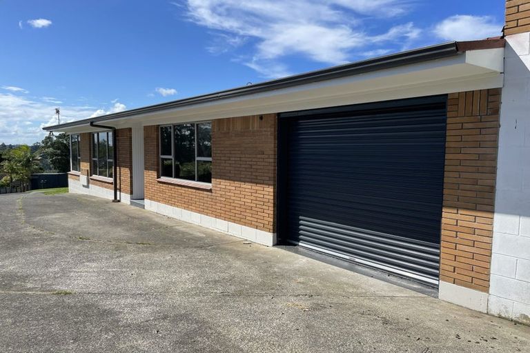 Photo of property in 1/4 Pemberton Avenue, Bayview, Auckland, 0629