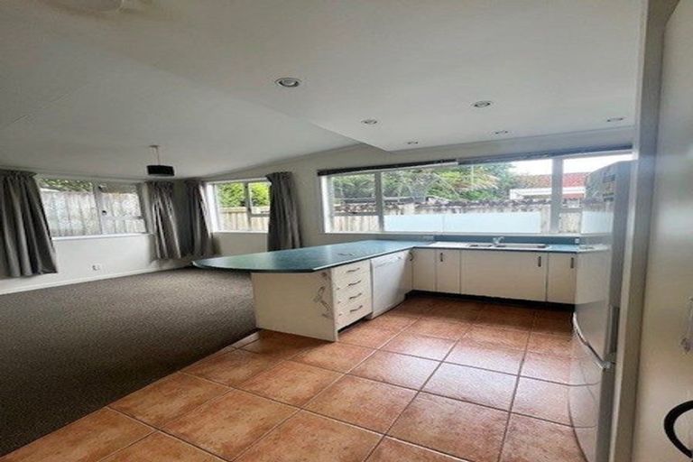 Photo of property in 192 Tasman Street, Mount Cook, Wellington, 6021