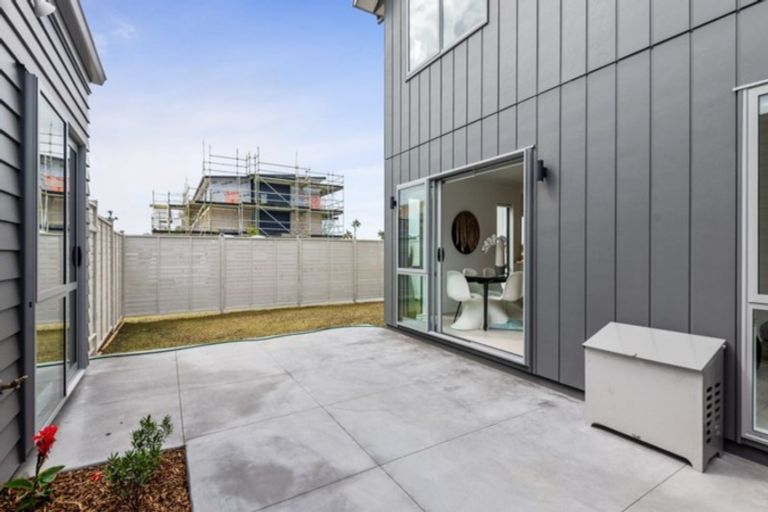 Photo of property in 94 Te Napi Drive, Takanini, 2112