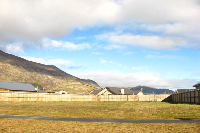 Photo of property in 35 Hope Avenue, Lake Hayes, Queenstown, 9304