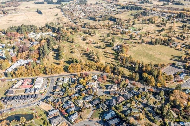 Photo of property in 8 Oakview Close, Hanmer Springs, 7334