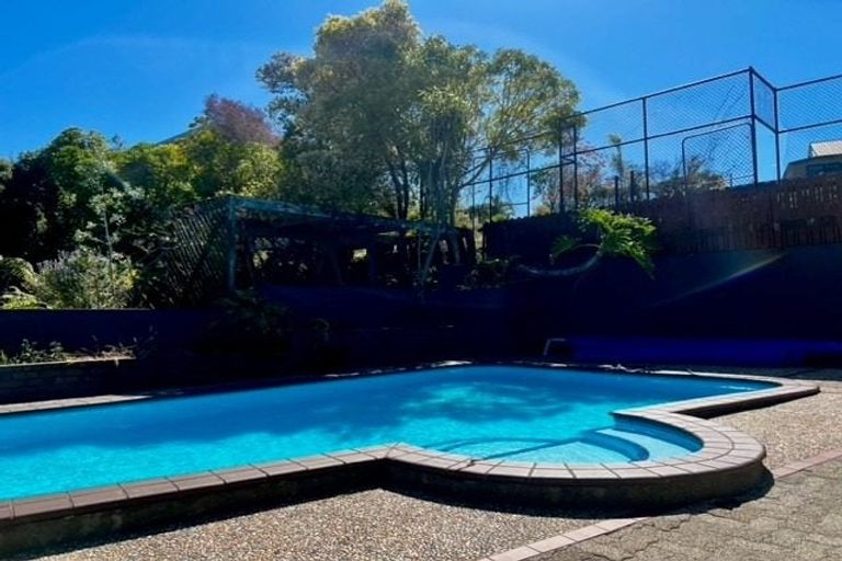 Photo of property in 12 Ewan Place, Taradale, Napier, 4112