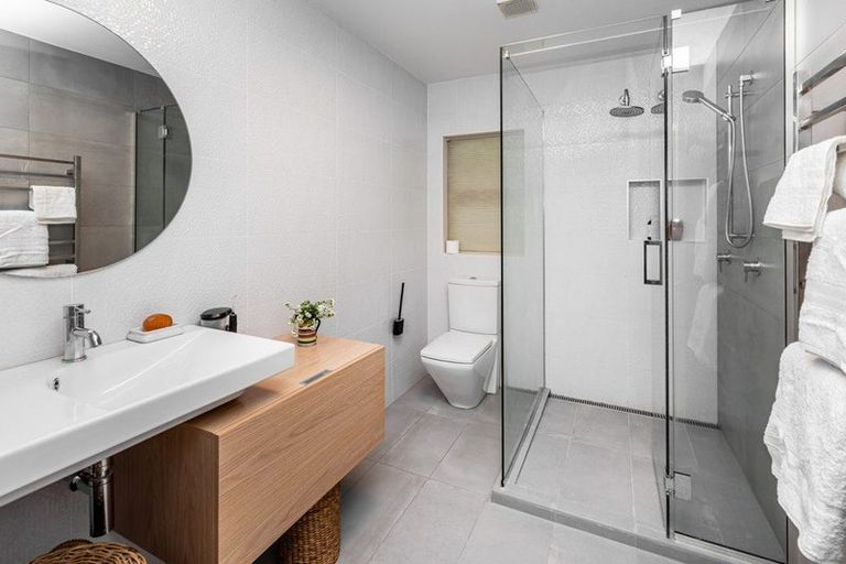 Photo of property in 7 Gilders Grove, Heathcote Valley, Christchurch, 8022