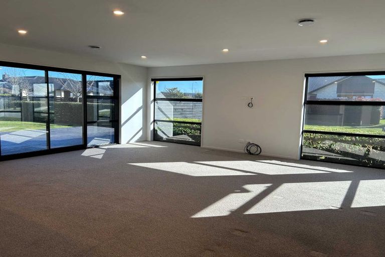 Photo of property in 15 Genoa Avenue, Rolleston, 7614