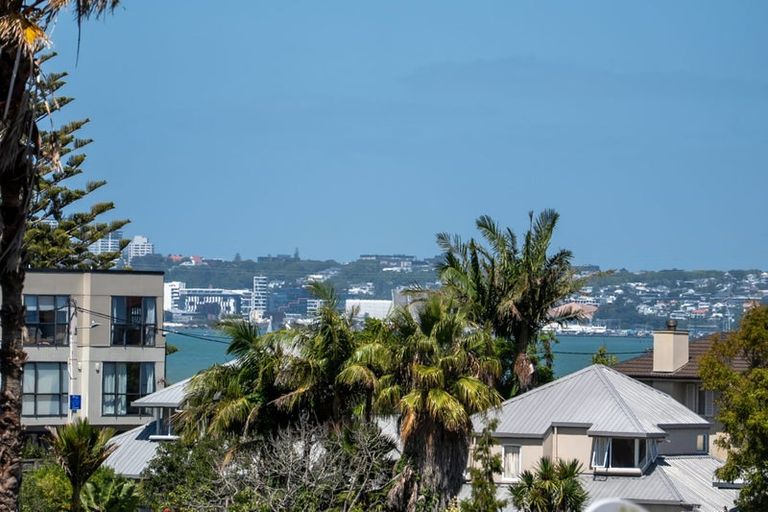 Photo of property in Maison Apartments, 112/16 Huron Street, Takapuna, Auckland, 0622