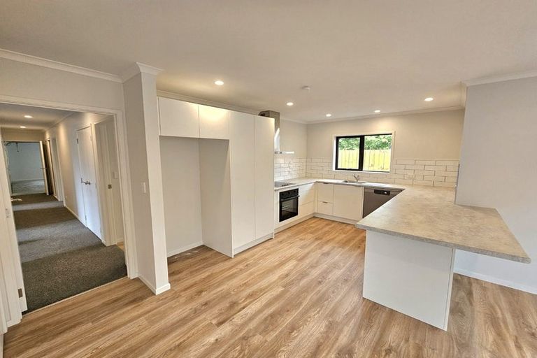 Photo of property in 43a South Road, Blagdon, New Plymouth, 4310