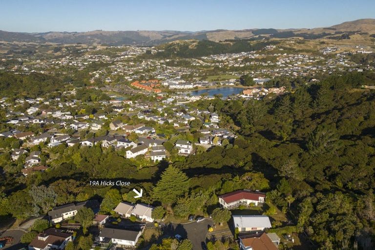 Photo of property in 19a Hicks Close, Whitby, Porirua, 5024