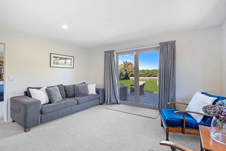 Photo of property in 23 Cairnbrae Drive, Prebbleton, 7604