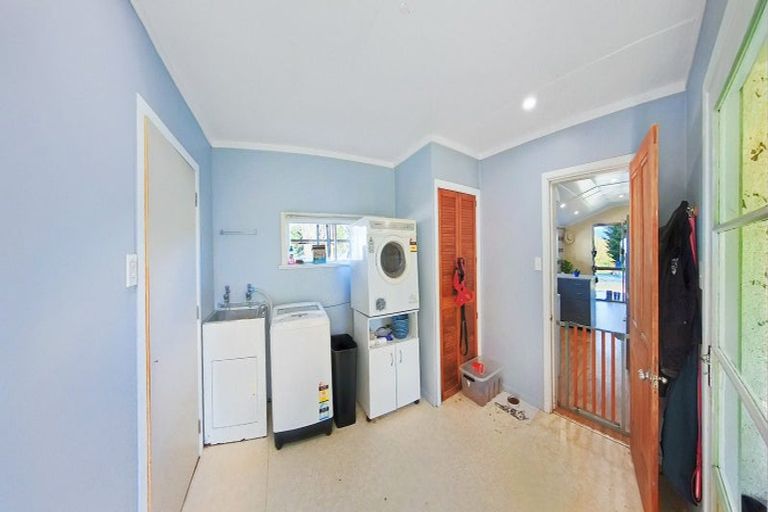 Photo of property in 10 Tarbetness Street, Herbert, Oamaru, 9495