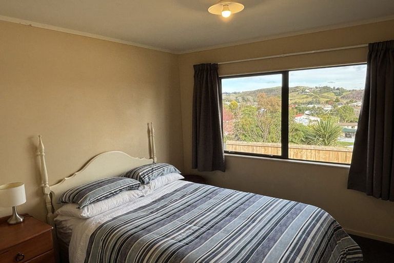 Photo of property in 19 Osprey Drive, Welcome Bay, Tauranga, 3112
