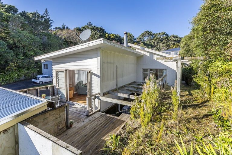 Photo of property in 21a Mahoe Street, Tawa, Wellington, 5028