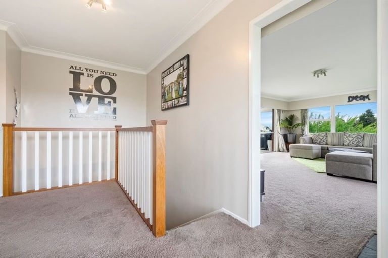 Photo of property in 8 Halberg Street, Papakura, 2110
