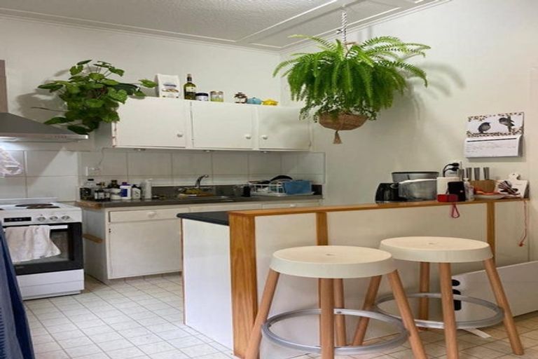 Photo of property in 37u2 Wilton Road, Wadestown, Wellington, 6012