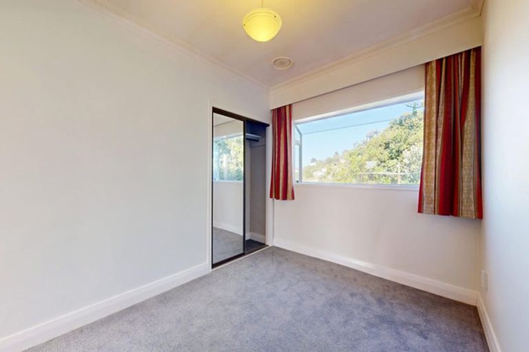 Photo of property in 10 Hornsey Road, Melrose, Wellington, 6023