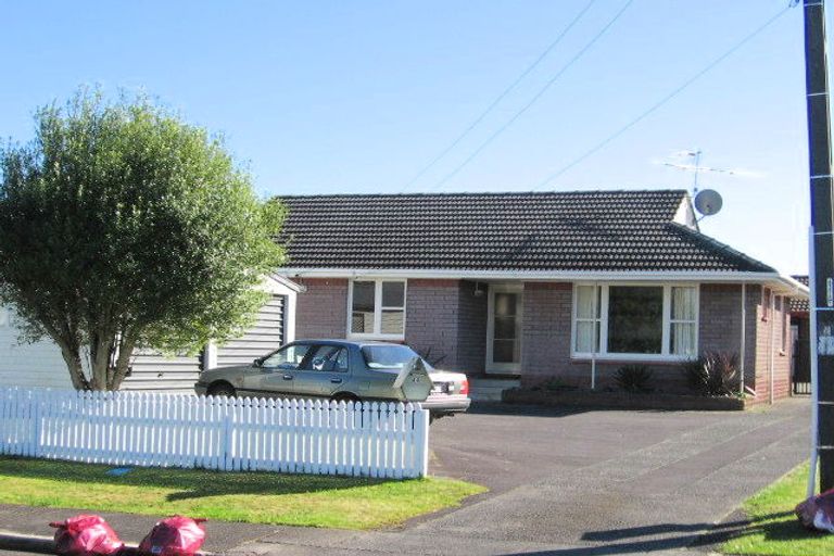 Photo of property in 1/44 Fernaig Street, Papakura, 2110