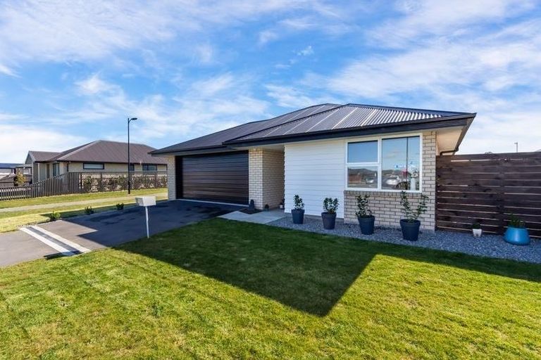 Photo of property in 26 Flint Road, Rolleston, 7614