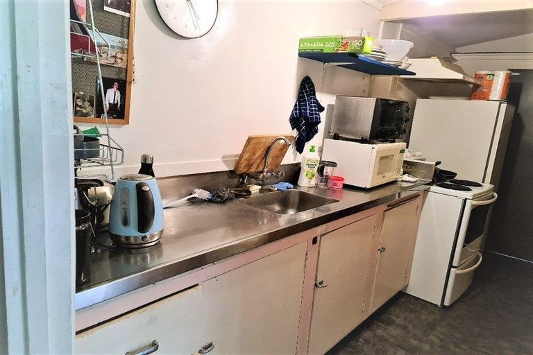 Photo of property in 49 Ayton Drive, Totara Vale, Auckland, 0629