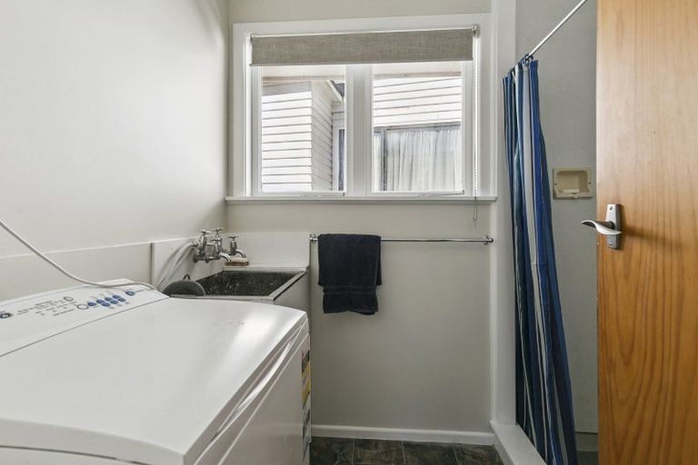 Photo of property in 110 Pembroke Road, Northland, Wellington, 6012