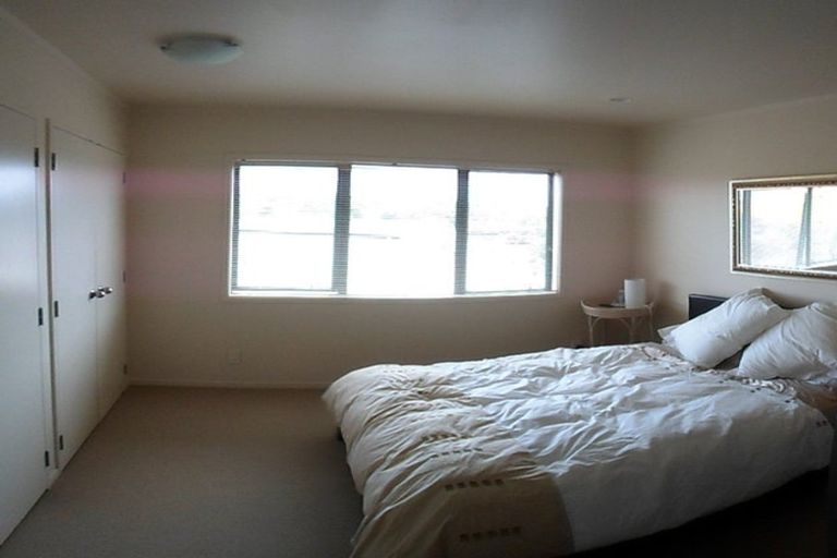 Photo of property in 19/8 Flynn Street, Birkdale, Auckland, 0626