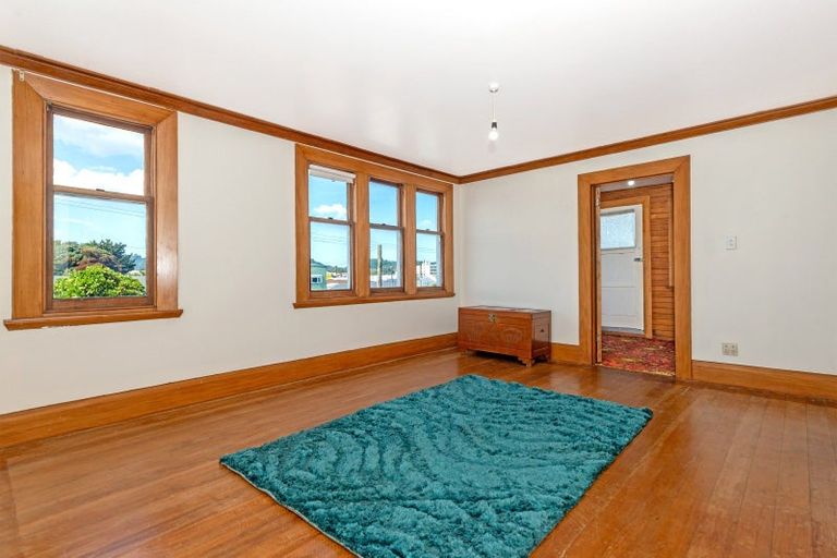 Photo of property in 280 Kahutia Street, Gisborne, 4010