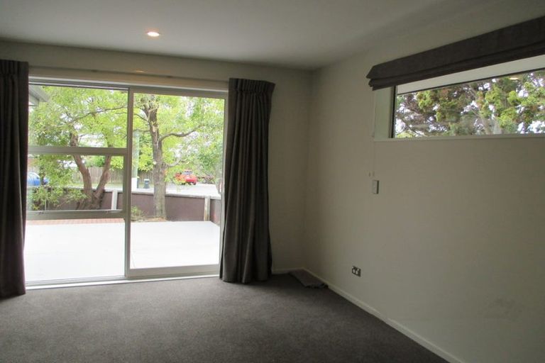 Photo of property in 206 Centaurus Road, Saint Martins, Christchurch, 8022