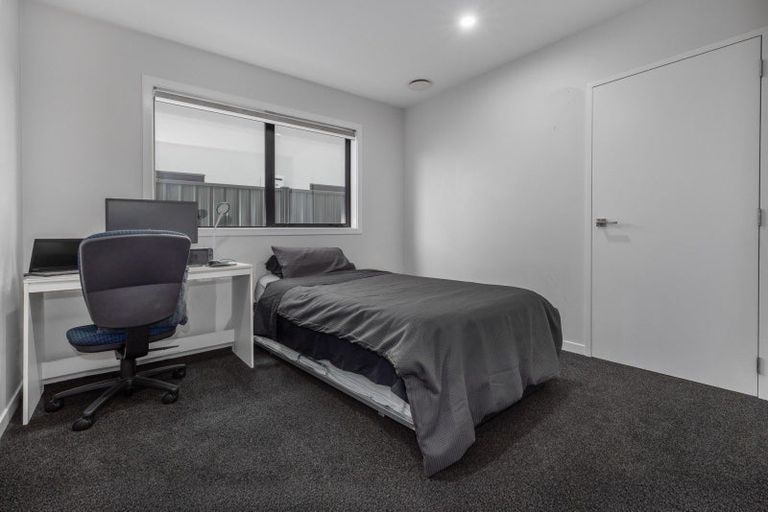Photo of property in 41 Karearea Avenue, Kenepuru, Porirua, 5022