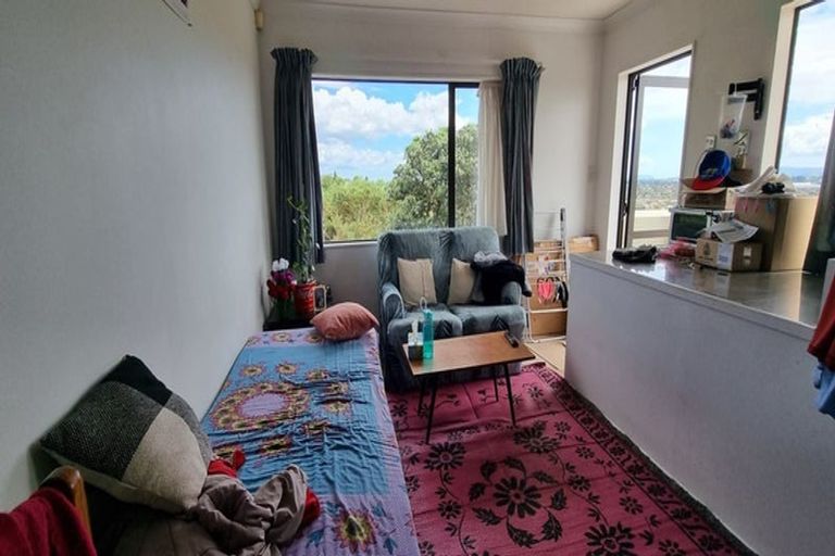 Photo of property in 16 Mangerton Lane, East Tamaki Heights, Auckland, 2016