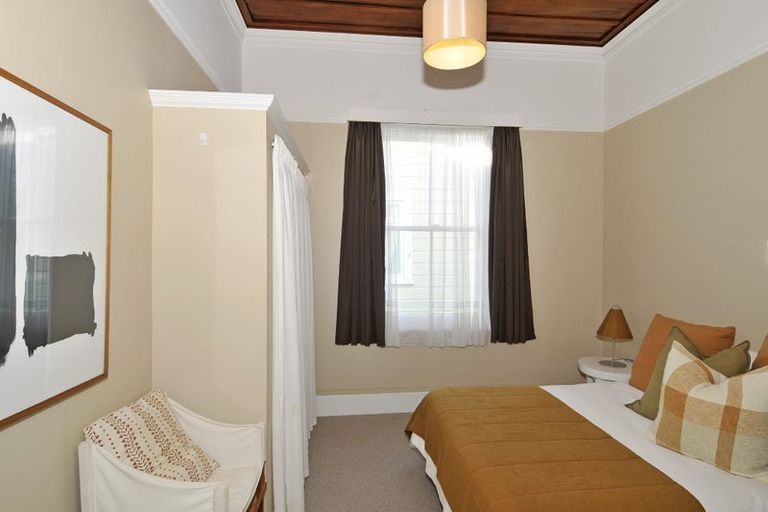 Photo of property in 12 Sale Street, Napier South, Napier, 4110