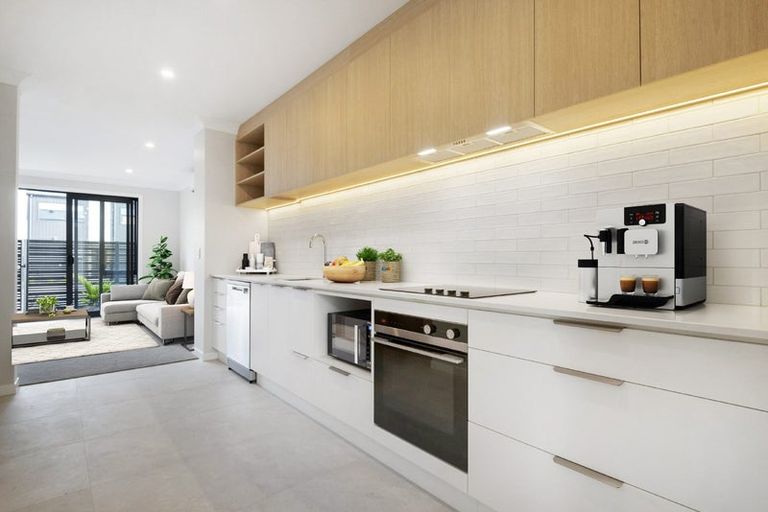 Photo of property in 47 Oyster Drive, Whenuapai, Auckland, 0618