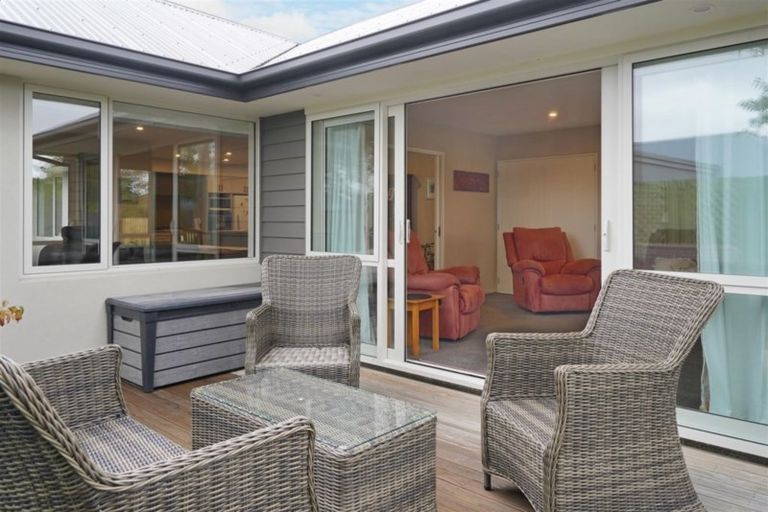 Photo of property in 12 Delta Way, Woolston, Christchurch, 8023