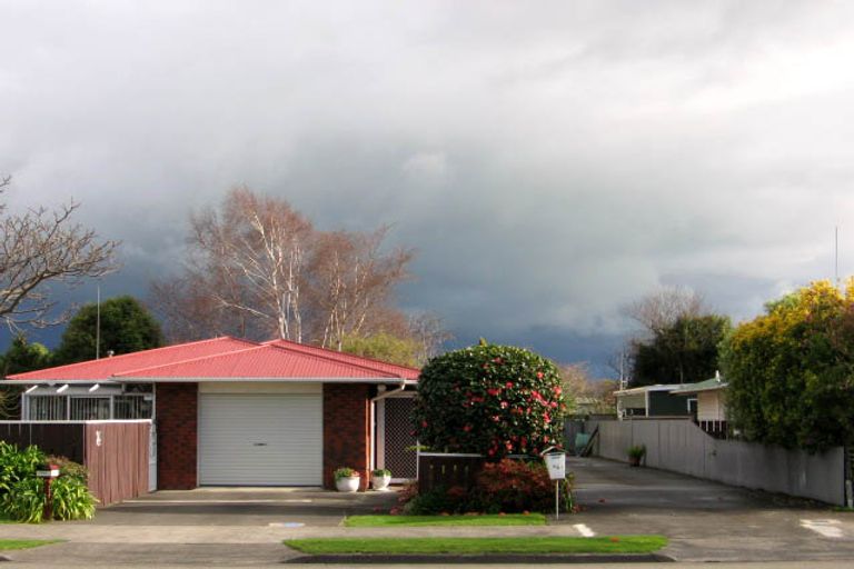 Photo of property in 26 Maxwells Line, Awapuni, Palmerston North, 4412