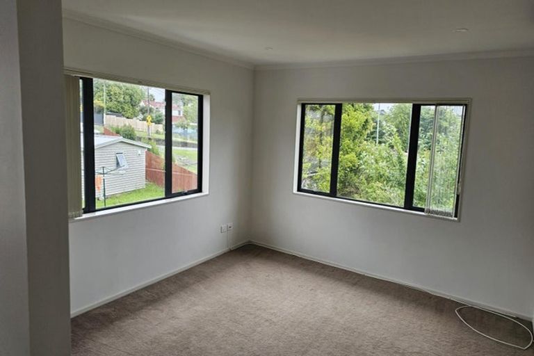Photo of property in 46a Glendale Road, Glen Eden, Auckland, 0602
