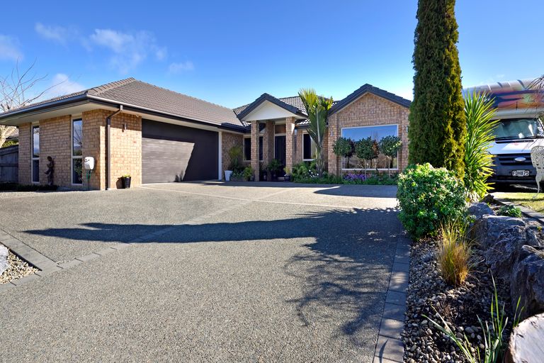 Photo of property in 12 Wanderers Avenue, Brightwater, 7022
