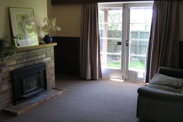 Photo of property in 90 Grafton Street, Waltham, Christchurch, 8011