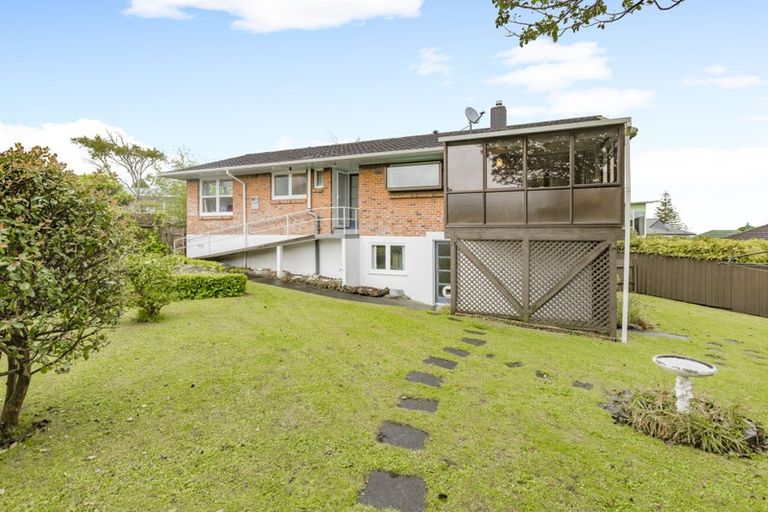 Photo of property in 76b Great South Road, Manurewa, Auckland, 2102