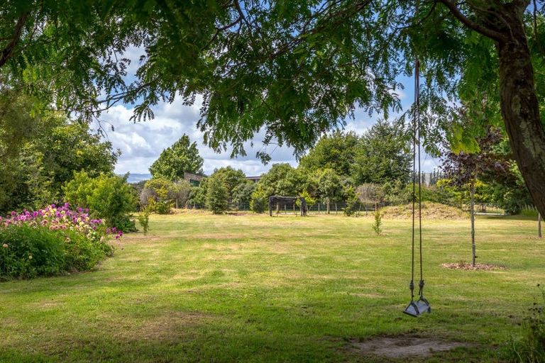 Photo of property in 2430 State Highway 2, Greytown, 5794