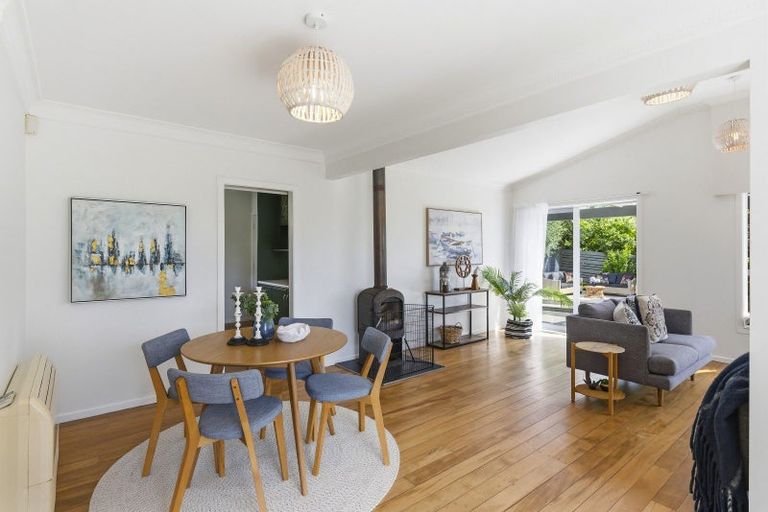 Photo of property in 7 Whyte Street, Paraparaumu Beach, Paraparaumu, 5032