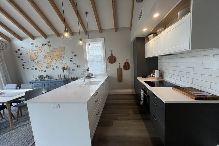 Photo of property in 23 Aurora Street, Petone, Lower Hutt, 5012