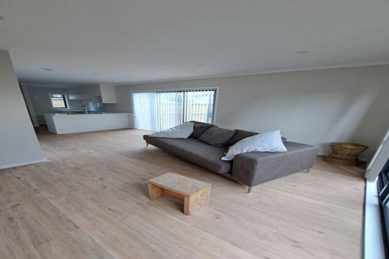 Photo of property in 48/125b Metcalfe Road, Ranui, Auckland, 0612