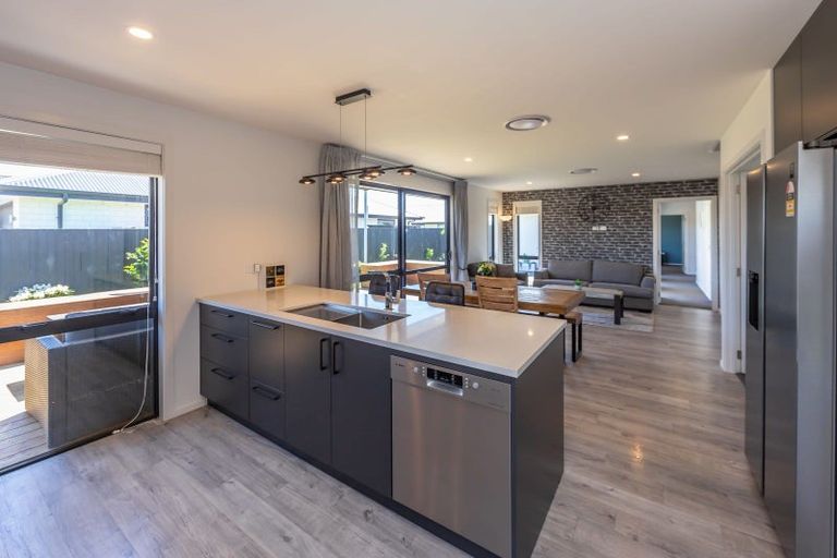 Photo of property in 23 Nicolau Avenue, Rolleston, 7615