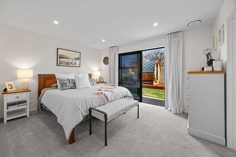 Photo of property in 7 Hebbard Court, Albert Town, Wanaka, 9305