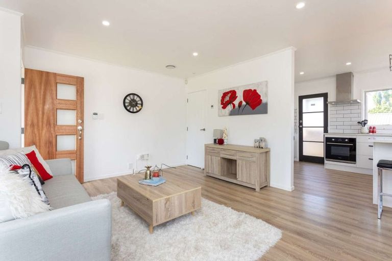 Photo of property in 1/30 Copley Street, New Lynn, Auckland, 0600
