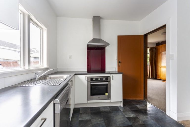 Photo of property in 1/6 Wharenui Road, Upper Riccarton, Christchurch, 8041