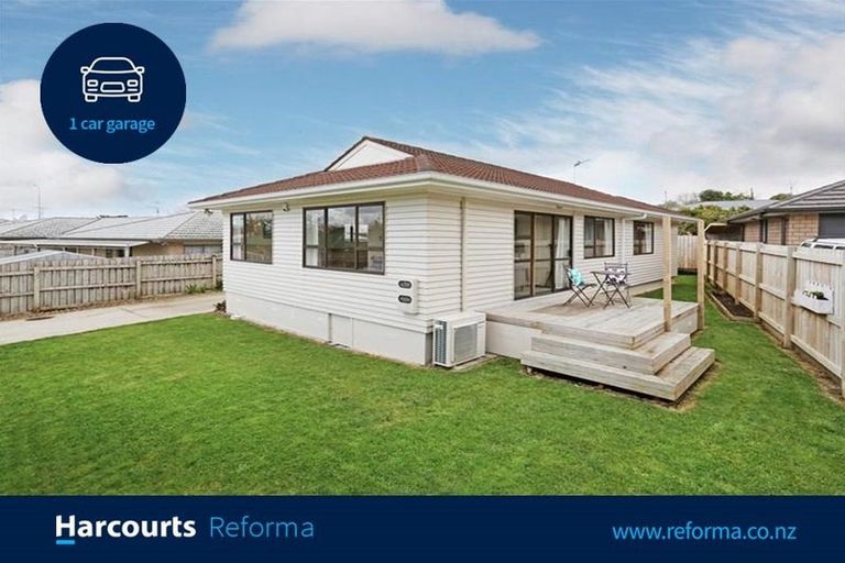 Photo of property in 12 Henry Curd Terrace, Pukekohe, 2120
